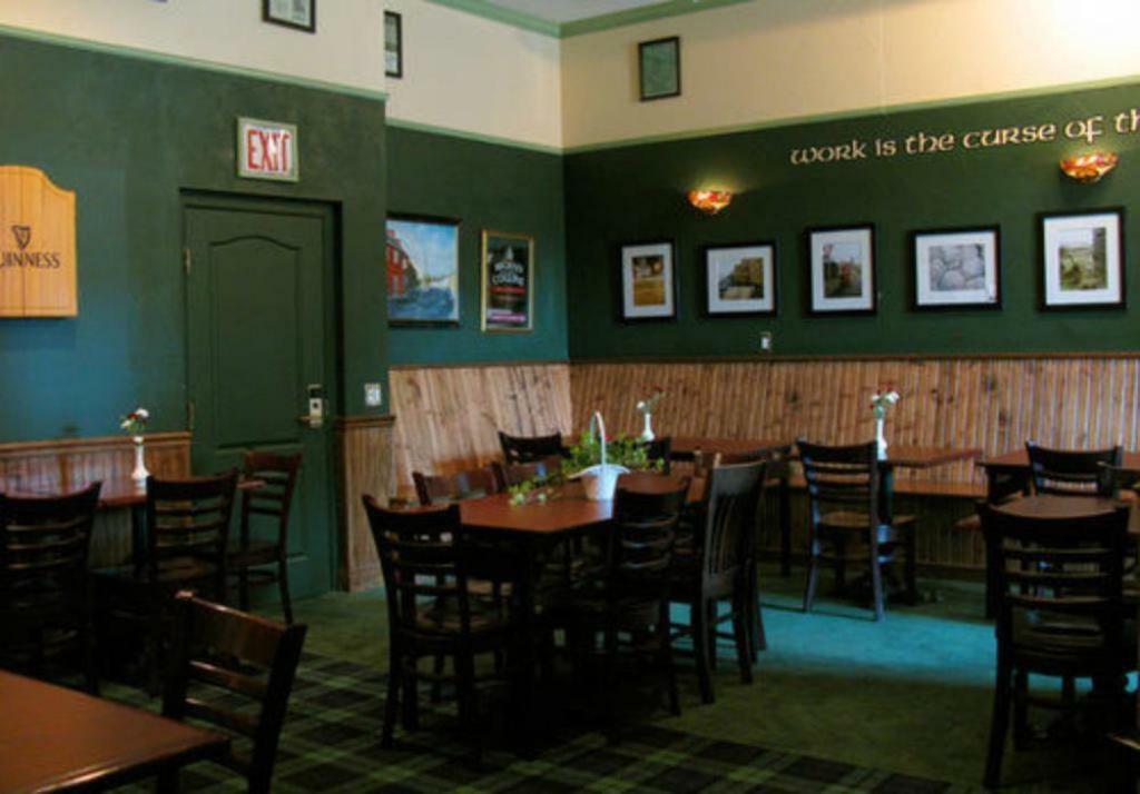 County Clare Inn Milwaukee Esterno foto