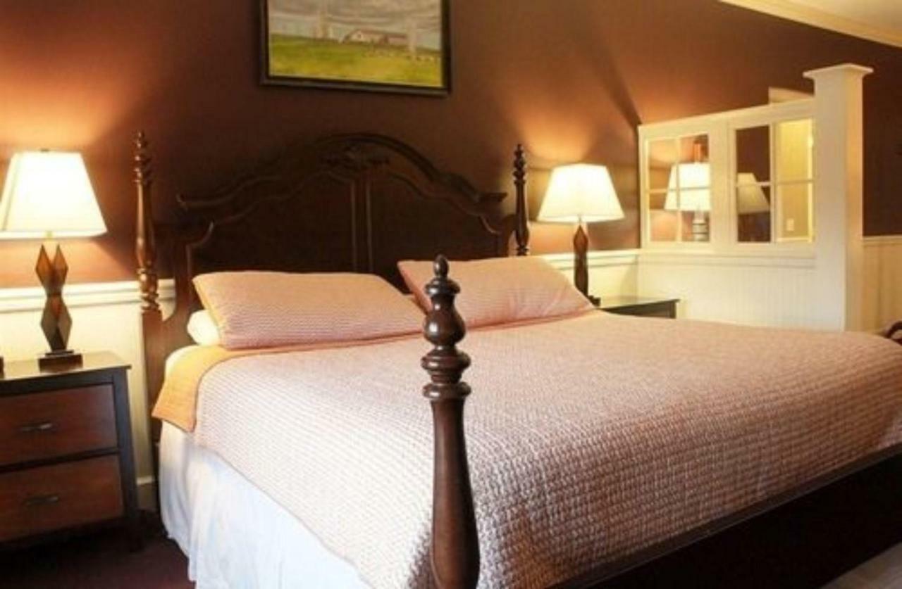 County Clare Inn Milwaukee Esterno foto